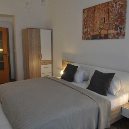 Jirina Appartments Prague Extérieur photo